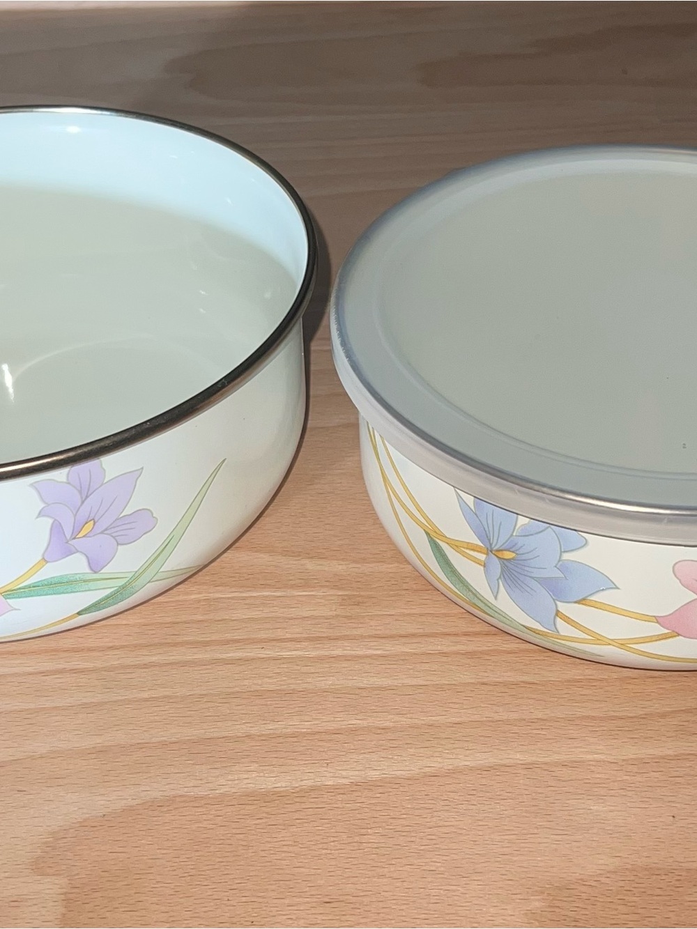 Enamel Nesting Bowls Set - White with Pastel Flower Accents